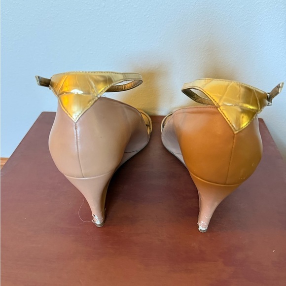 Audrey Brooke Women’s Open Toe Wedge Heels with Ankle Strap - Picture 3 of 5